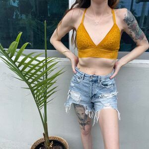 💕 Aerie Gold/Yellow Bralette - Comfort Meets Pretty! 💕